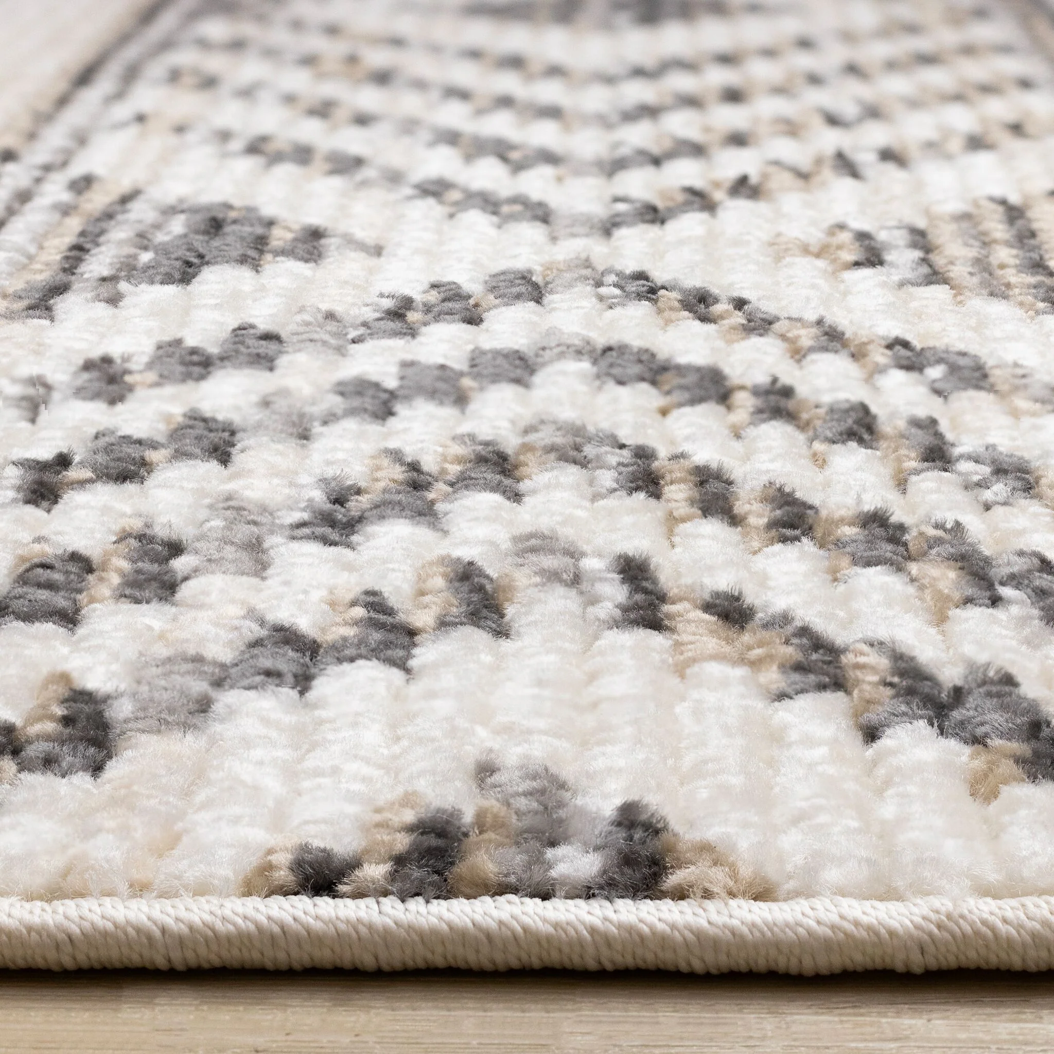 Golden Peaks 5'3" x 7'7" Tribal Area Rug - Grey, Yellow - Image 7