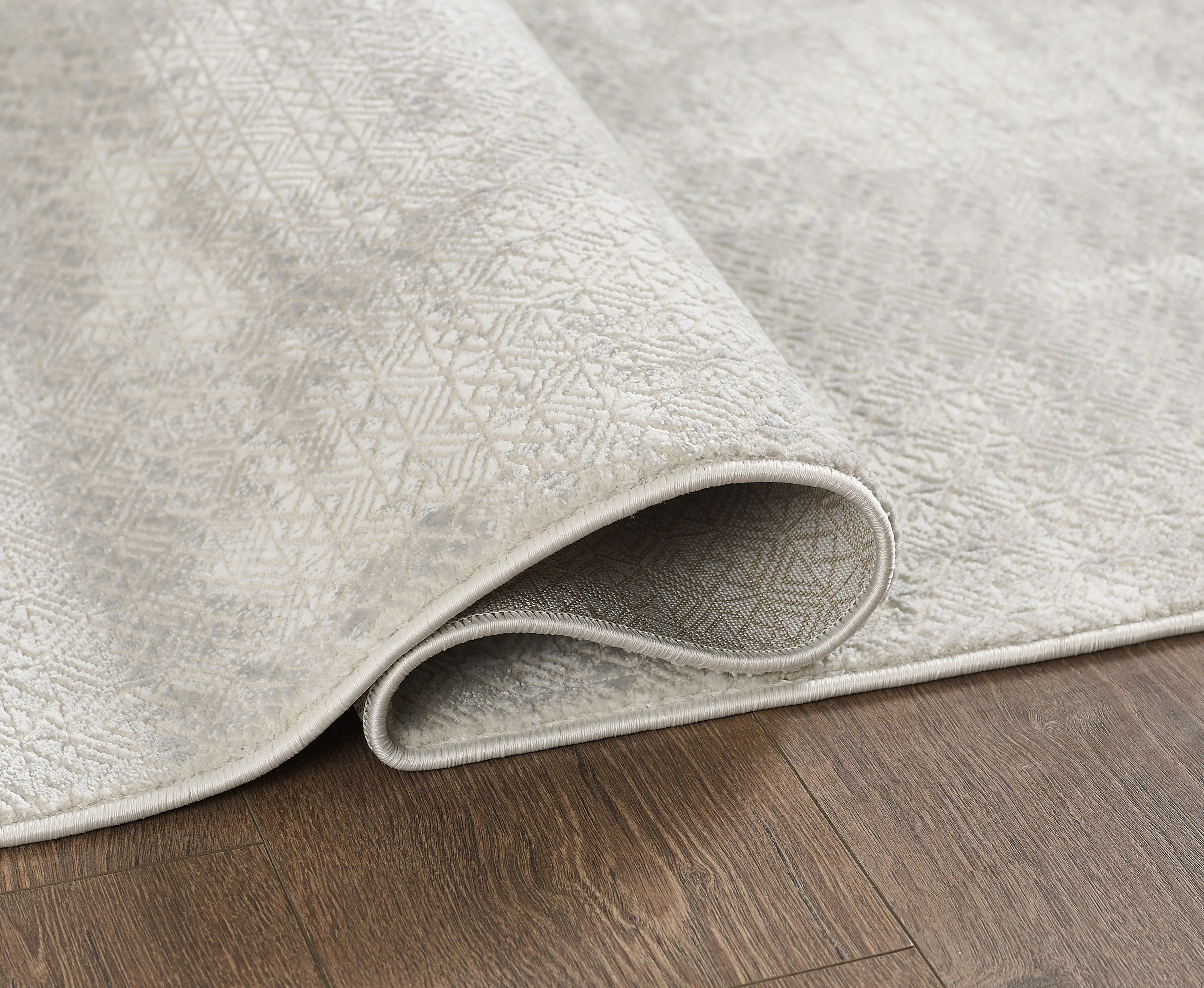 L2 Decor Novolini Area Rug 5' x 8' with Underpad - Light Grey, White - Image 3