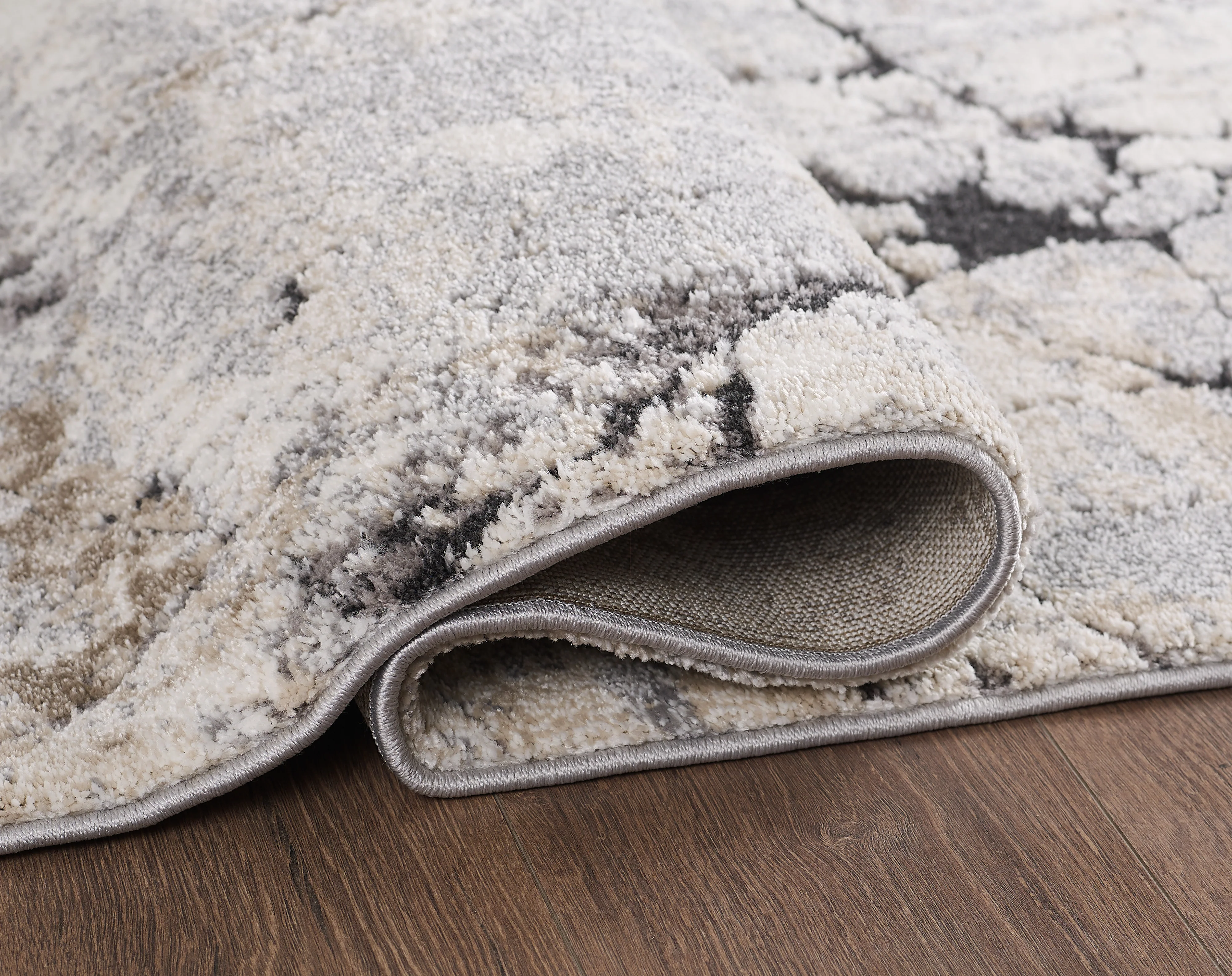 L2 Decor Panorama Area Rug 5' x 8' with Underpad - Grey - Image 3