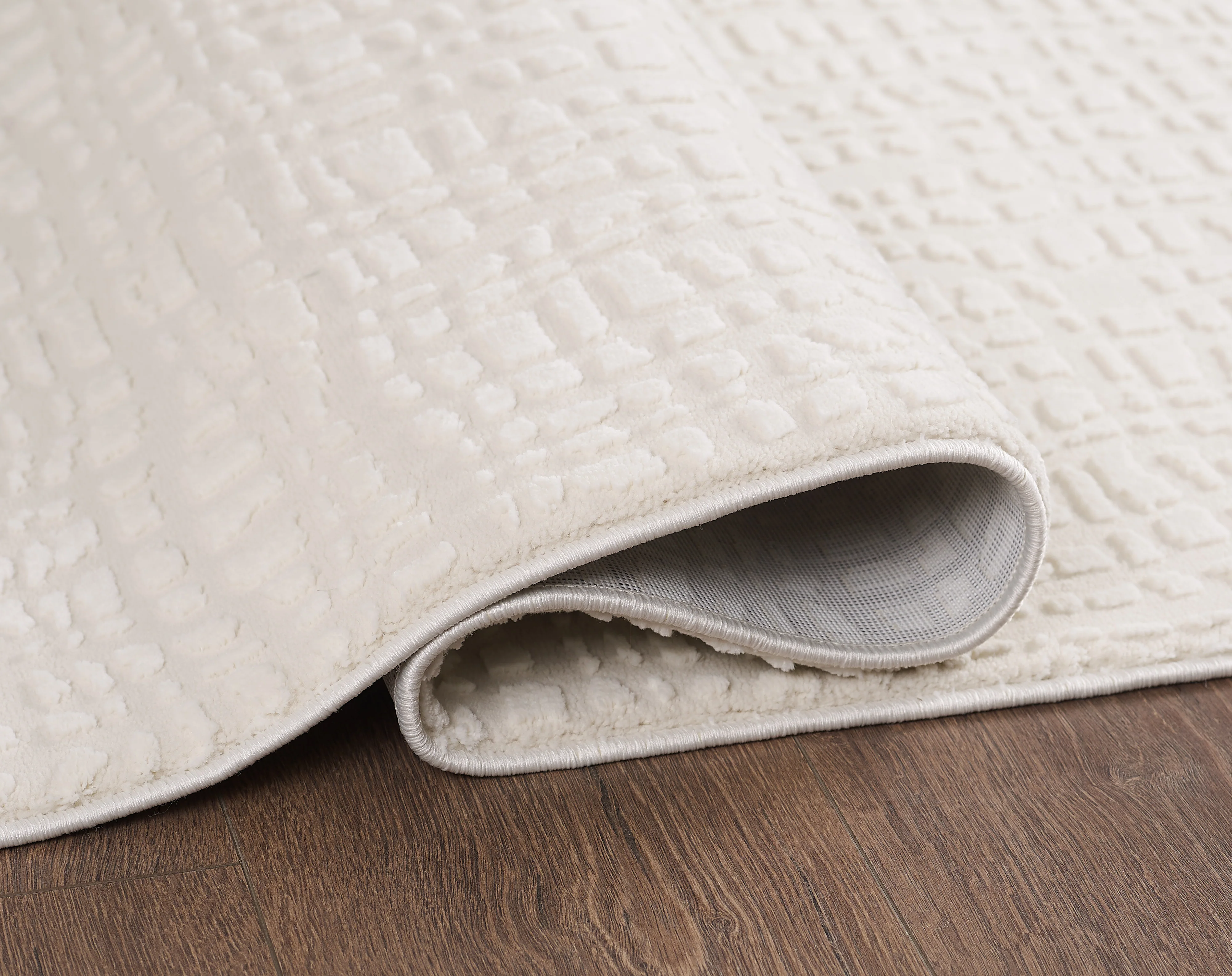 L2 Decor Robini Area Rug 8' x 11' - Cream - Image 2