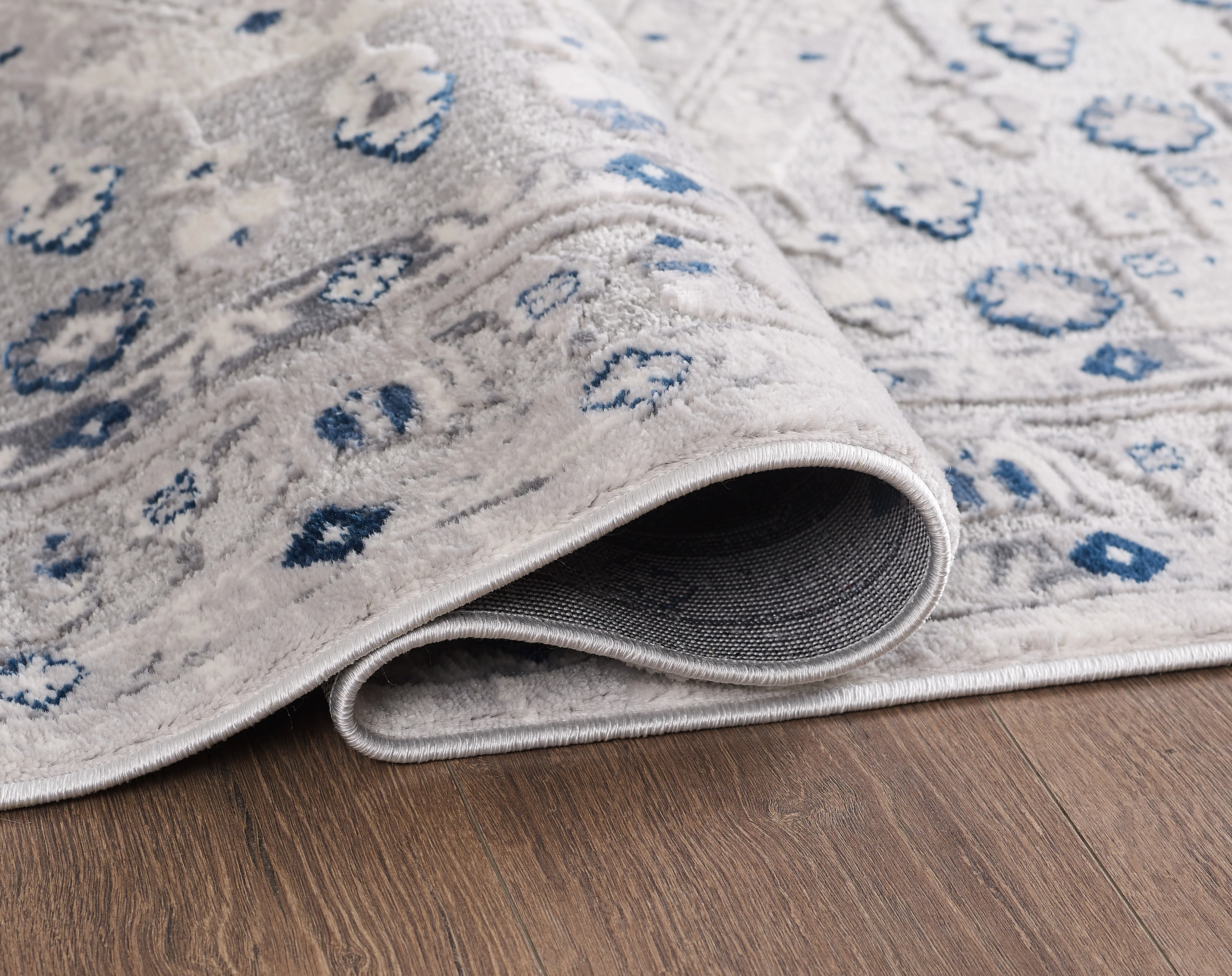 L2 Decor Symphony Area Rug 5' x 8' with Underpad - Grey, Light Grey - Image 3