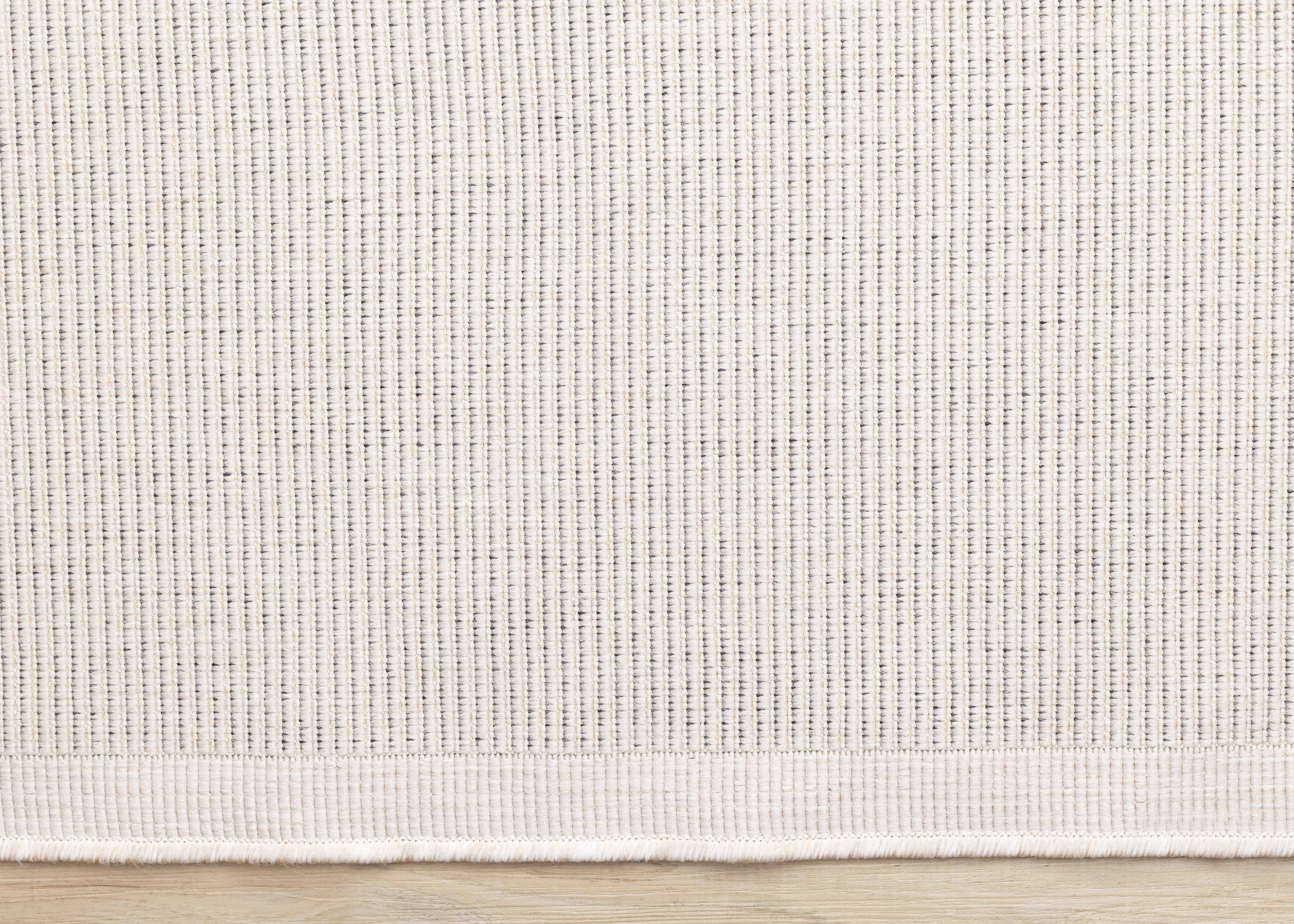 Summer Breeze 6'7" x 9'6" Outdoor Diamond Rug - White, Grey - Image 5