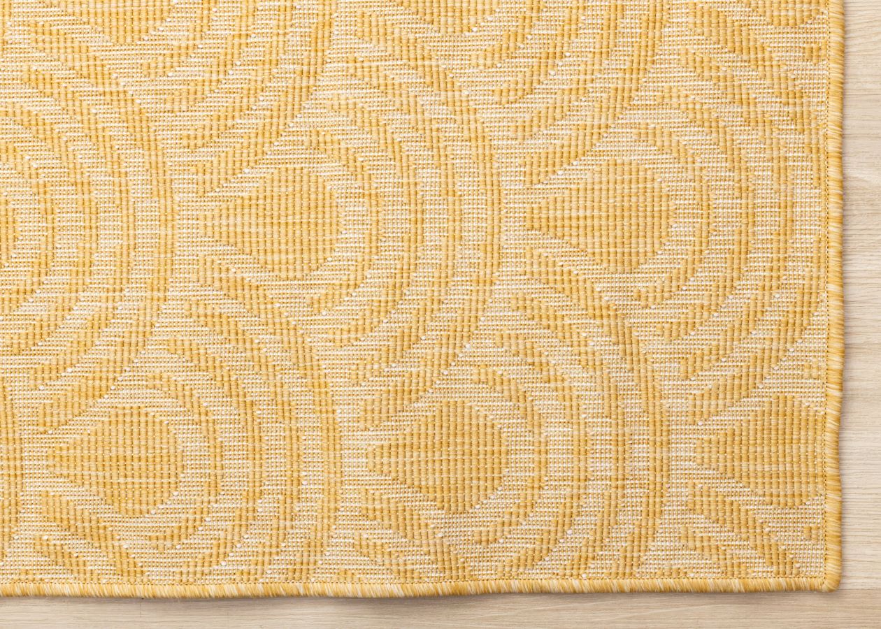 Summer Breeze 6'7" x 9'6" Outdoor Reversible Rug Rainbow Arch Pattern - Yellow, White - Image 6
