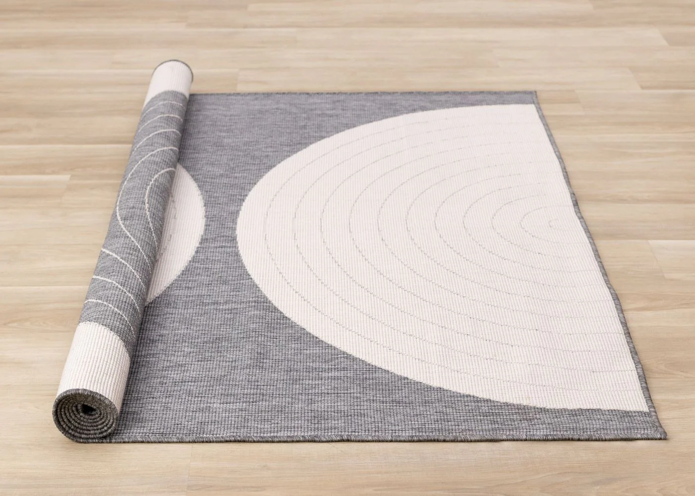 Summer Breeze 6'7" x 9'6" Outdoor Rug Double Arches - Grey, White - Image 6