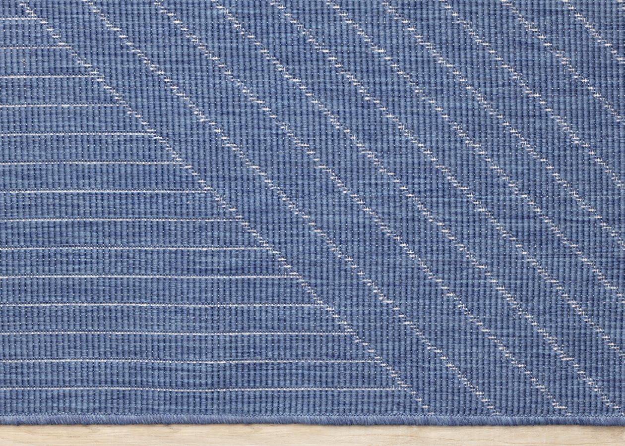 Summer Breeze 6'7" x 9'6" Outdoor Rug Traverse Stripes - Blue, White - Image 7